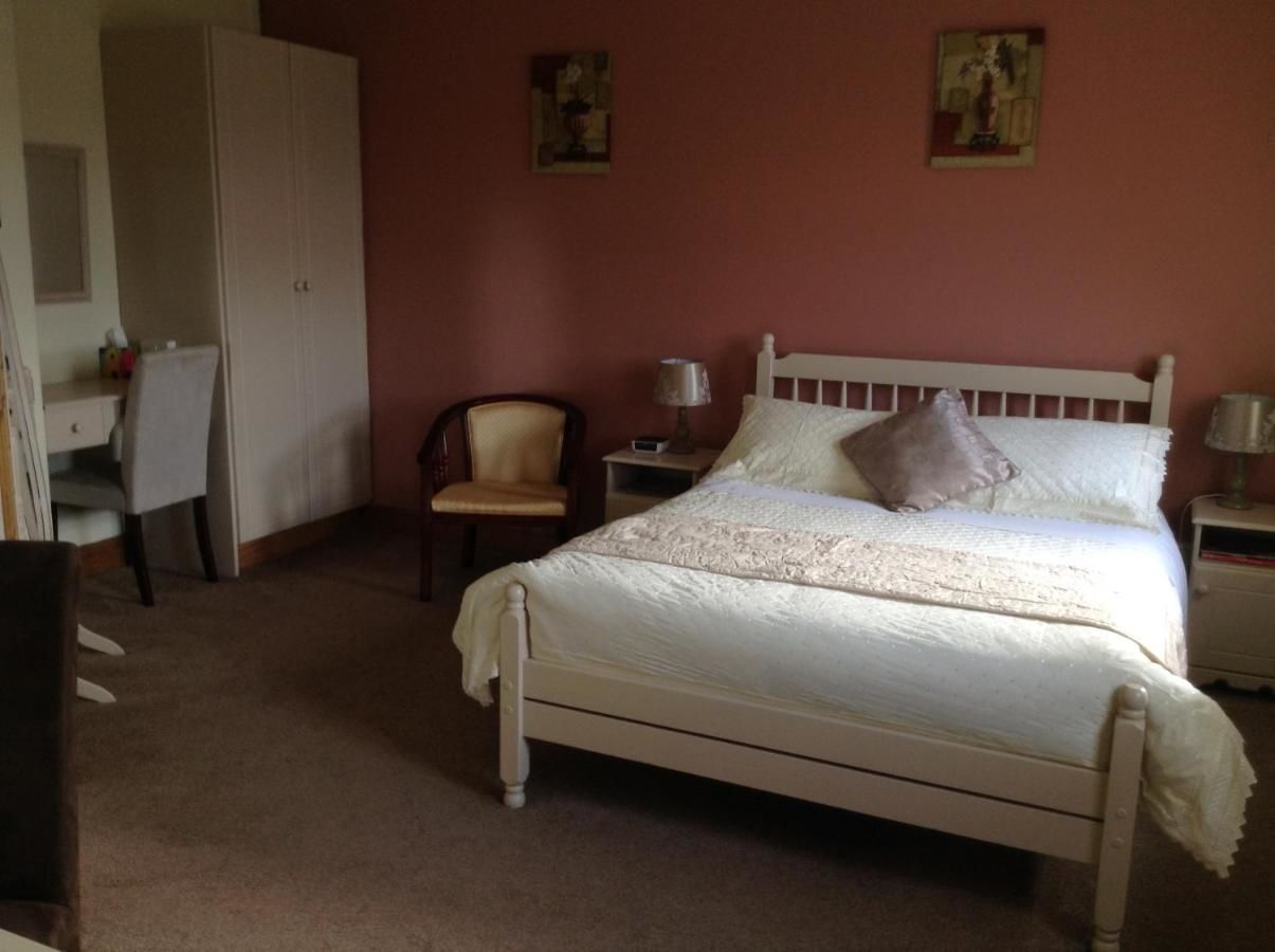 Отели типа «постель и завтрак» Deerpark Manor Bed and Breakfast Суинфорд-47