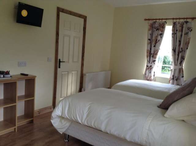 Отели типа «постель и завтрак» Deerpark Manor Bed and Breakfast Суинфорд-64